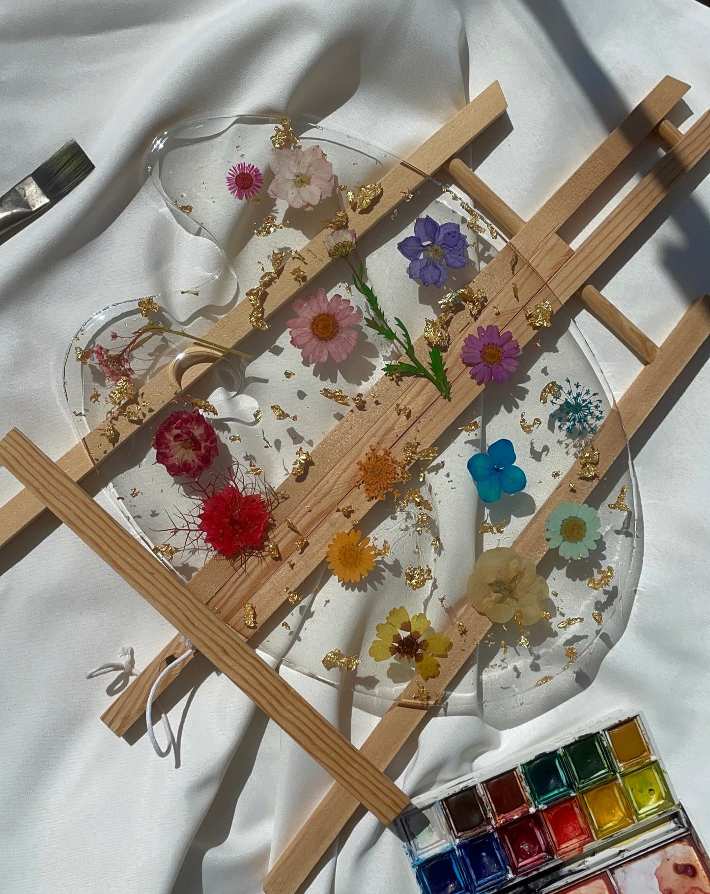 Paleta con flores de colores